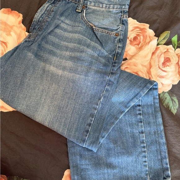 Lucky Brand Denim - Picture 2 of 4